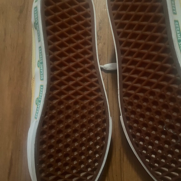 Sesame Street Edition Vans Sneakers Womens 8.5 - Picture 5 of 6